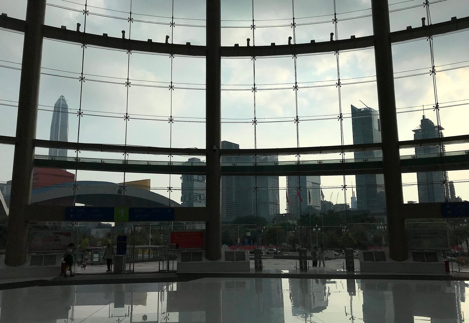 DEEP China: How Shenzhen Became Shenzhen — From Deng Xiaoping’s Experiment to the Megacity Beside Hong Kong